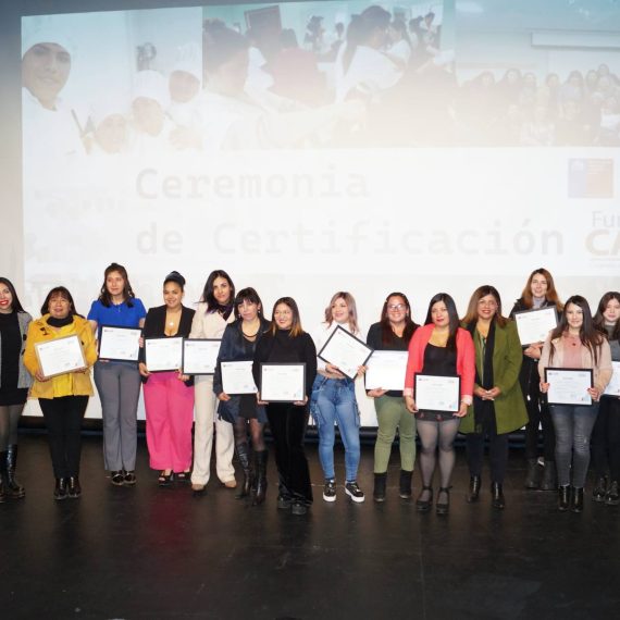 Ceremonia y entrega de Certificados en la Provincia de San Antonio