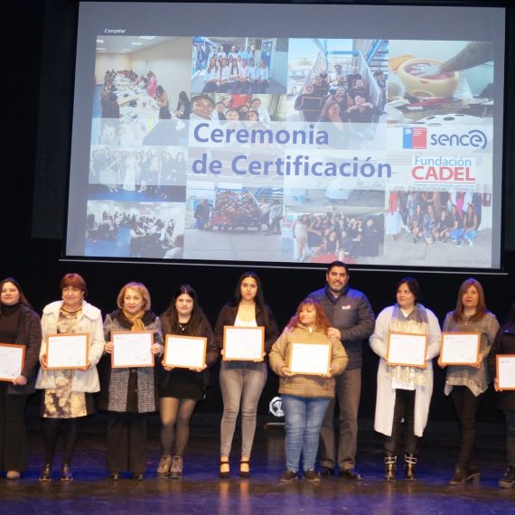 Fundación Cadel y Sence Certificaron a mas de 250 Estudiantes en la comuna de Melipilla